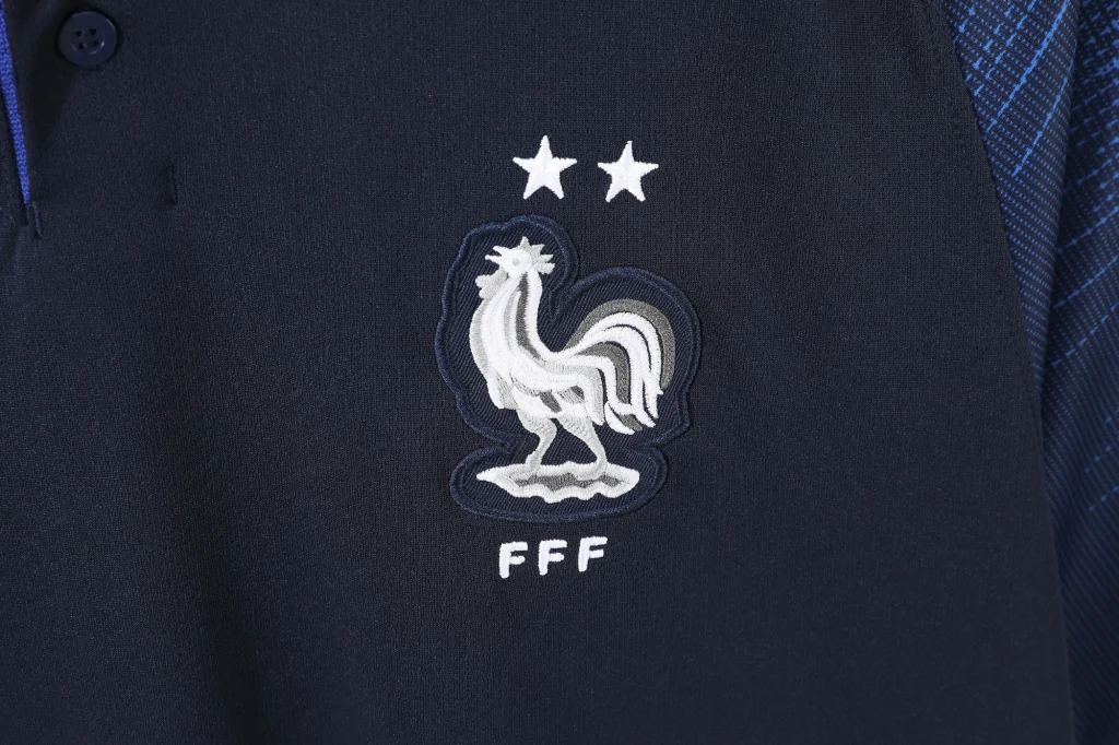 France 2018 — Broderie du blason