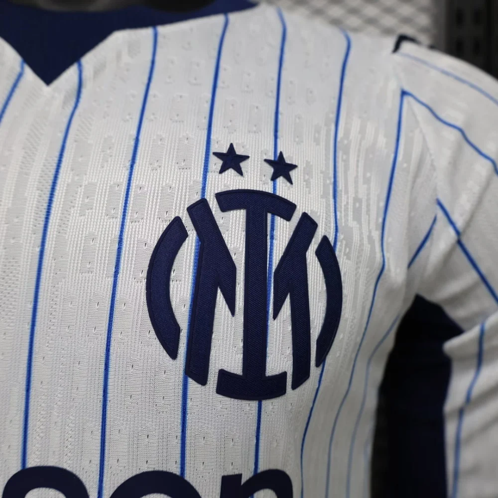 Maillot Inter Milan 2026/27 extérieur manches longues · Joueur (Player) — Détail photographique du modèle