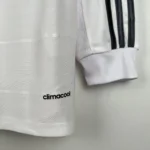 Maillot Real Madrid 2013/14 domicile manches longues · Rétro — Détail photographique du modèle